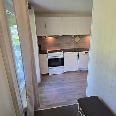 Apartamento Barnevennlig Naer Bathavn Og Sentrum *