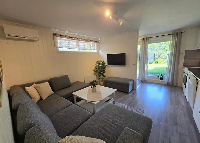 Barnevennlig Naer Bathavn Og Sentrum Apartment *